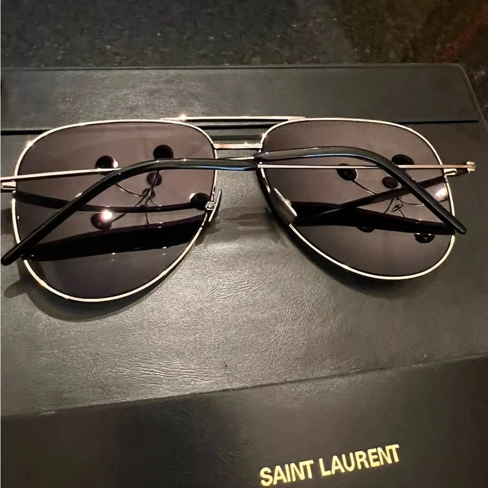Saint Laurent Paris Sunglasses (Rose gold) - Picture 8 of 16